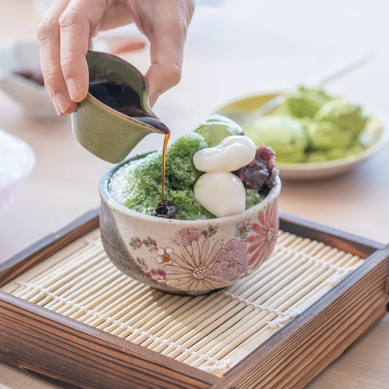 eco-friendly dinnerware for large parties-Atelier Yu Brilliant Flower Kutani Matcha Bowl Chawan