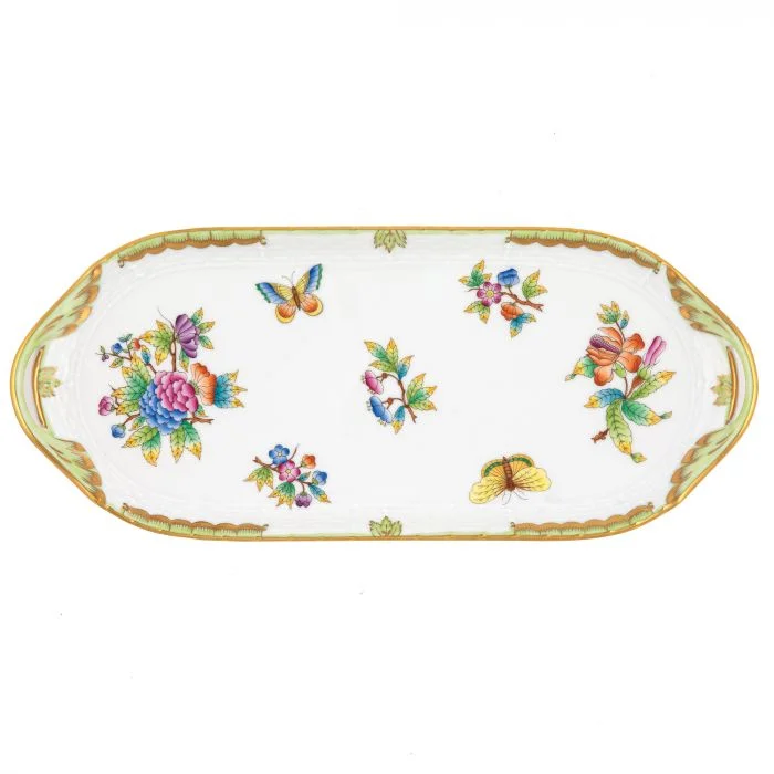 stylish dinnerware set for elegant dining-Queen Victoria Sandwich Tray