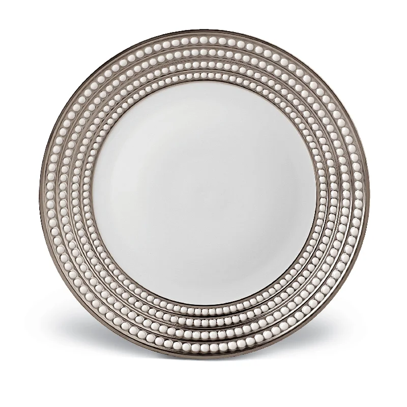 casual dinner plates for casual dining-Perlée Charger