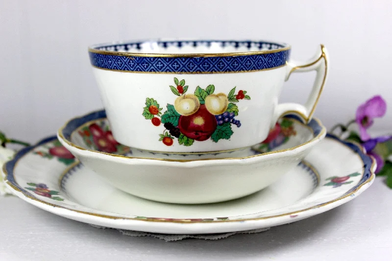 custom ceramic mugs for daily use-Vintage Tea Cup, Plate & Saucer, Booths Lowestoft Border 14532