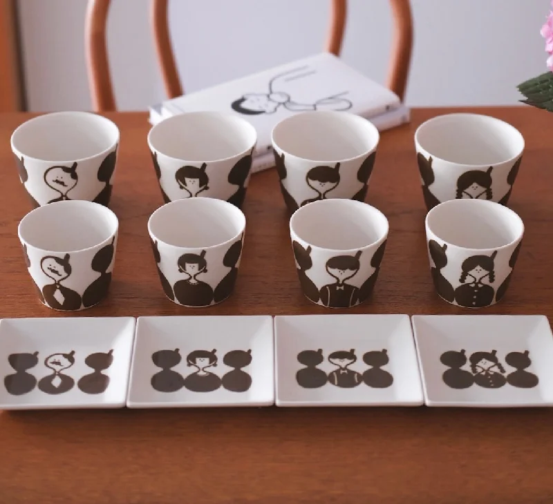 personalized ceramic mugs with unique designs-Tobe-ware Family Collection Cup / Saucer